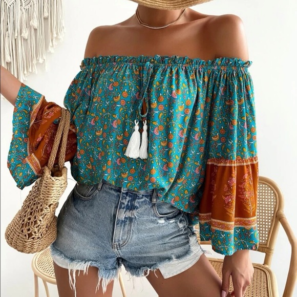 Tops - Boho floral print knot front blouse